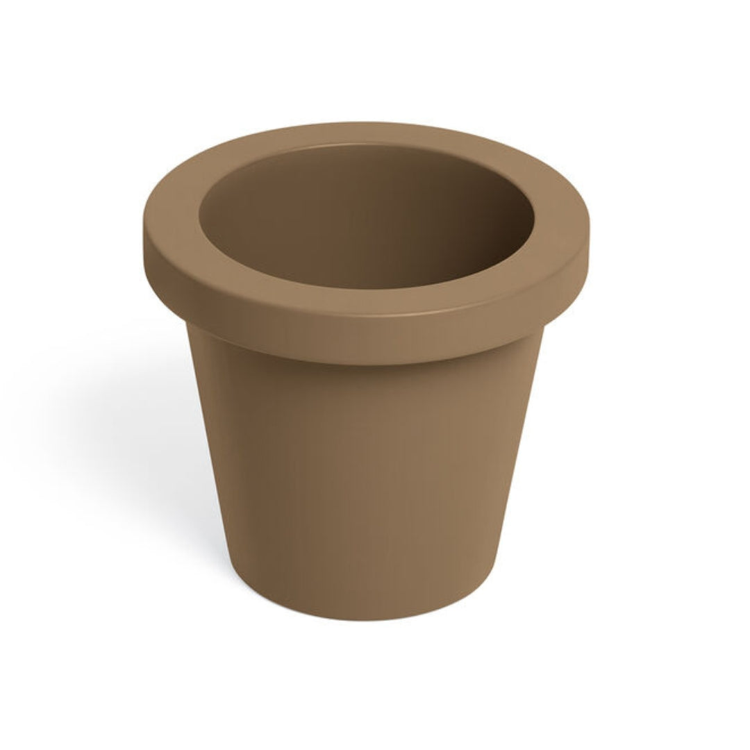 Bakkes Planter & Side Table