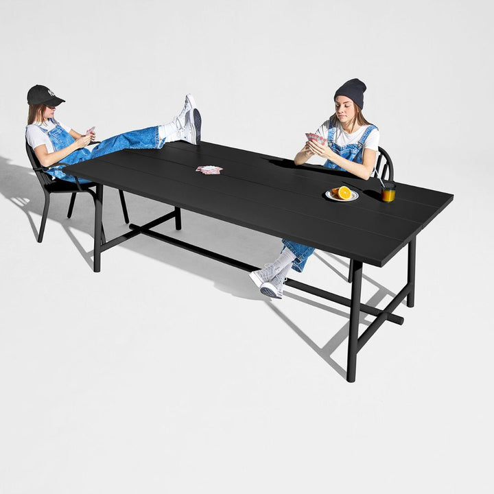 Fred's Dining Table and Armchair Set (6-Seater)