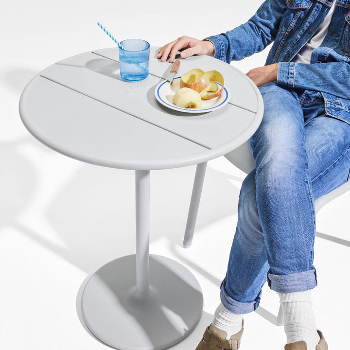 Fred's Bistreau Round Table and Chair Set (2-Seater)