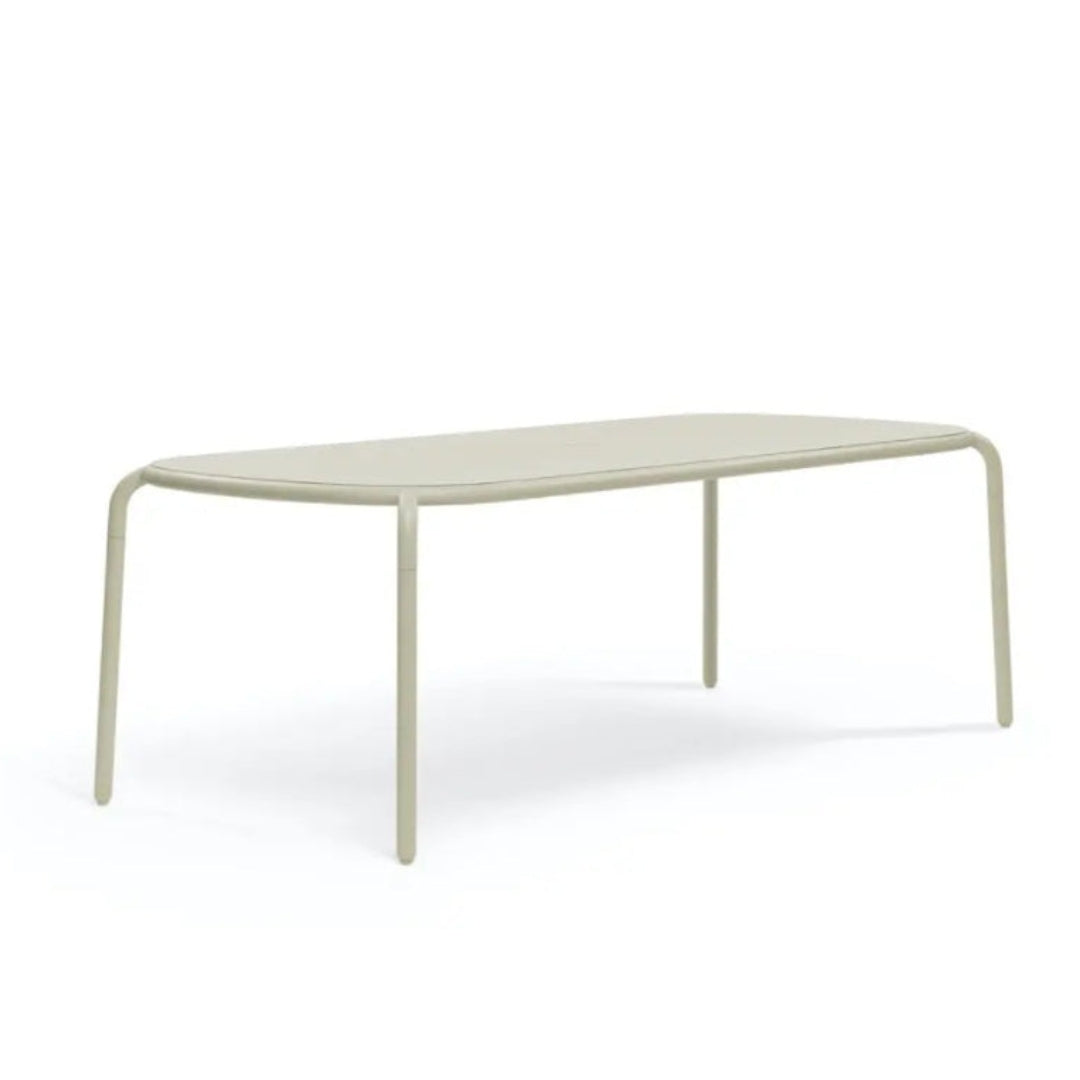 Toni Tablo 8-Seat Dining Table